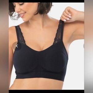 Underoutfit The Adjustable Comfort Bra lace Style 445 Medium